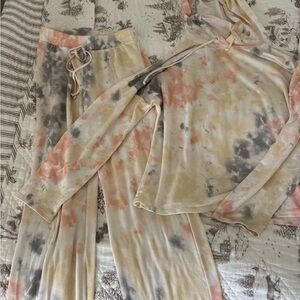 TALULAH Pastel Tie-Dye Top